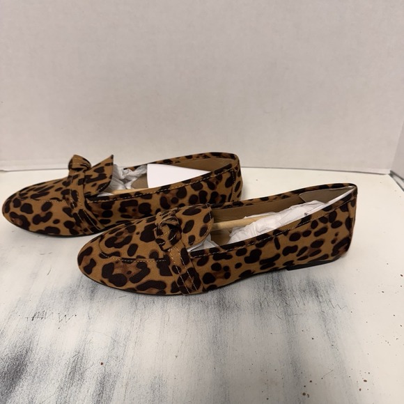 Journee Collection Shoes - Journee Collection Womens Marci Slip On Round‎ Toe Loafer Flats Leopard 9 Suede